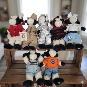 Set of 7 Vintage Boyds Bears Head Bean Collection - Costume Cow Plush